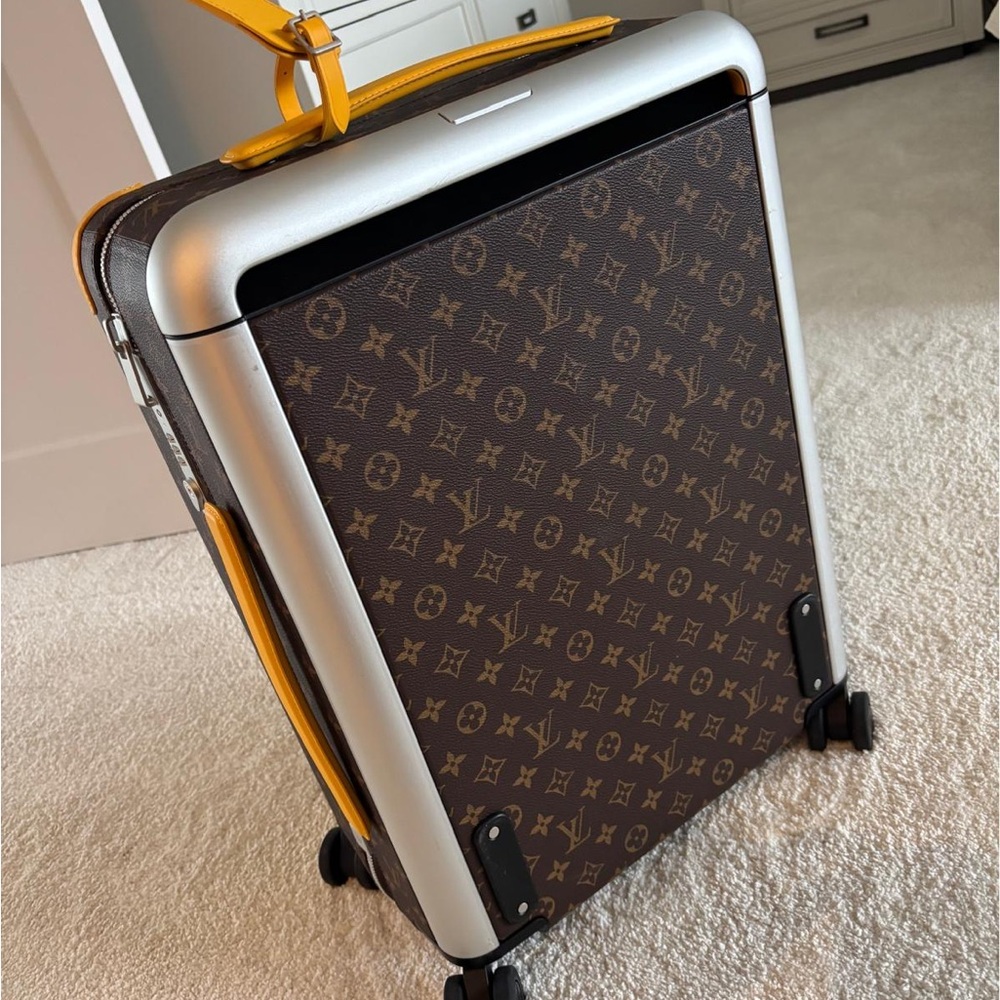 Louis Vuitton Silver and Brown Monogram carry on